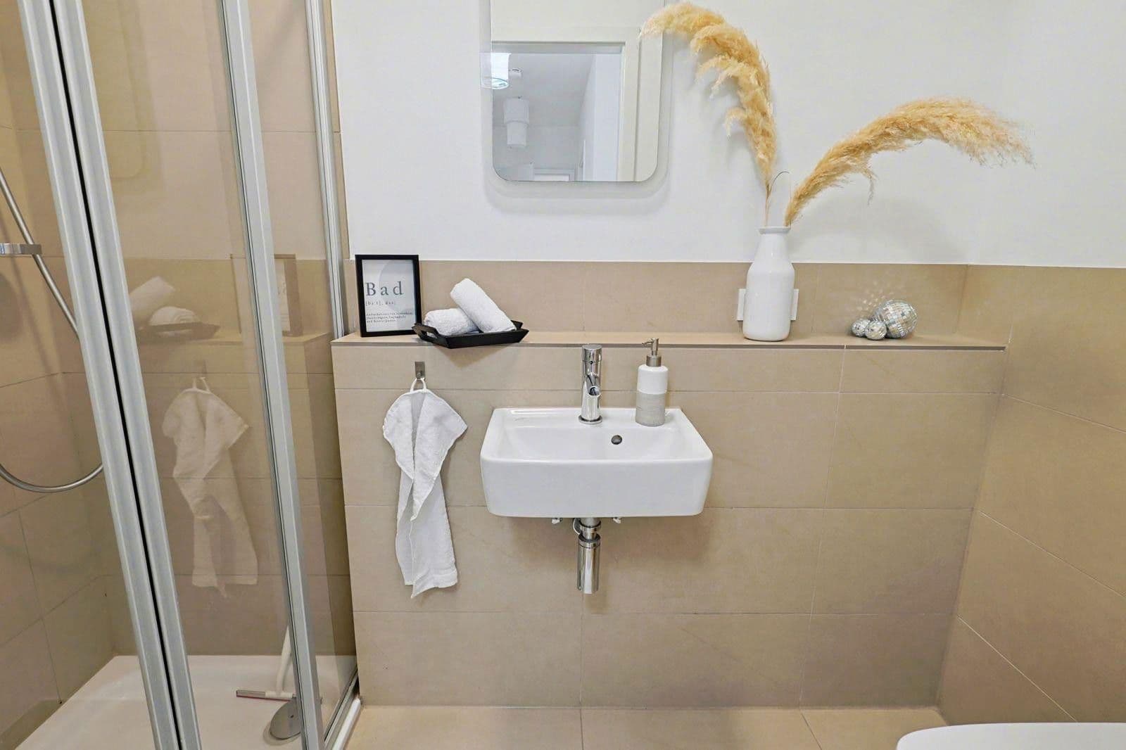 Prenájom bytu 3-izbový 85 m², Eimsbütteler Chaussee 45, Hamburg, Hamburg Prenájom bytu 3-izbový 85 m², Eimsbütteler Chaussee 45, Hamburg, Hamburg