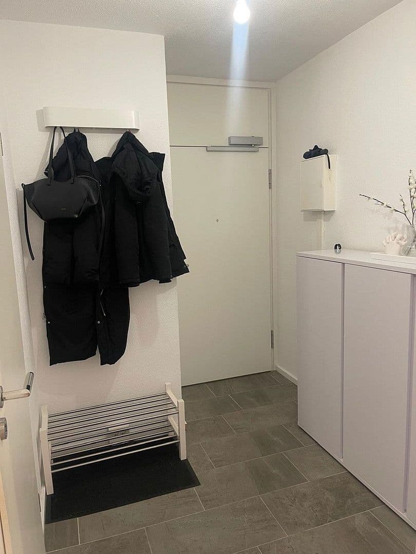 Prenájom bytu 3-izbový 80 m², Ludwigshafen am Rhein, Porýnie-Falcko Prenájom bytu 3-izbový 80 m², Ludwigshafen am Rhein, Porýnie-Falcko