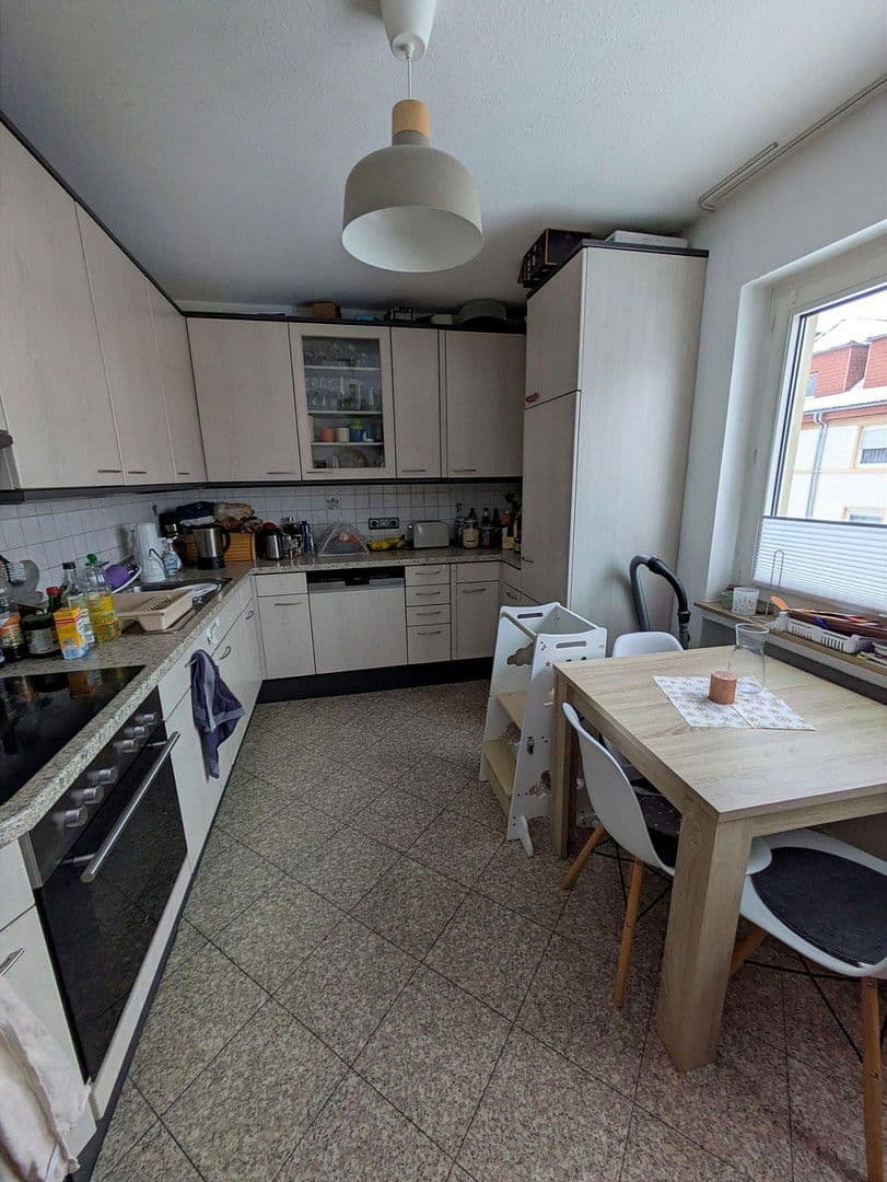 Prenájom bytu 3-izbový 77 m², Schiessgärten 21, Gießen, Hesensko Prenájom bytu 3-izbový 77 m², Schiessgärten 21, Gießen, Hesensko