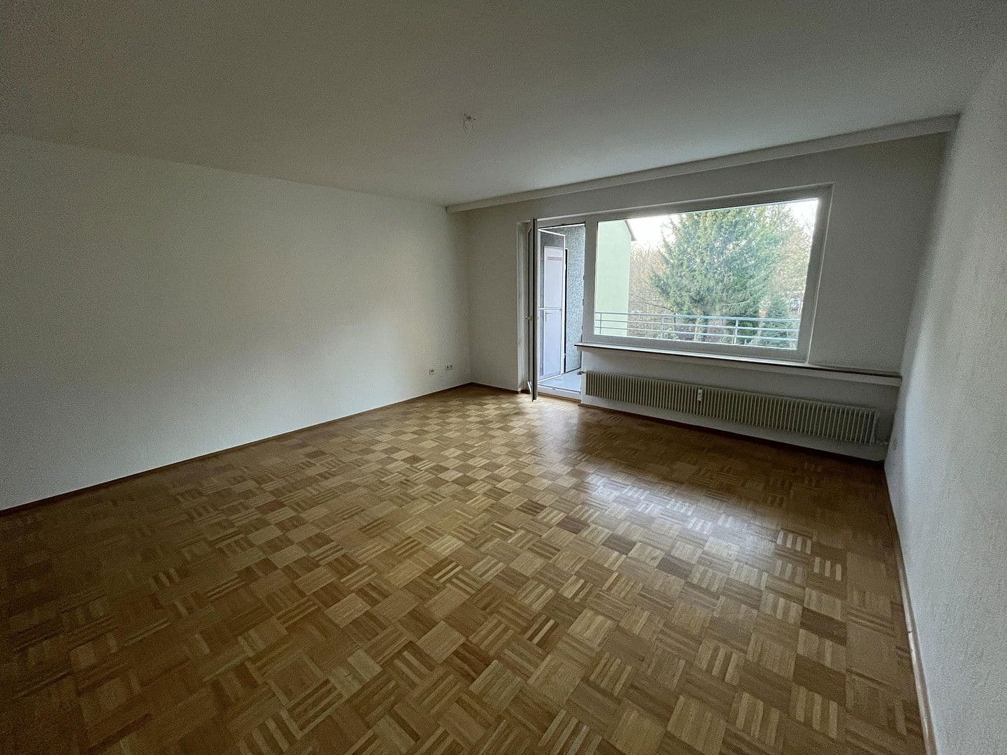 Prenájom bytu 3-izbový 80 m², Bochumer Str. 72 a, Hattingen, Severné Porýnie - Westfálsko Prenájom bytu 3-izbový 80 m², Bochumer Str. 72 a, Hattingen, Severné Porýnie - Westfálsko