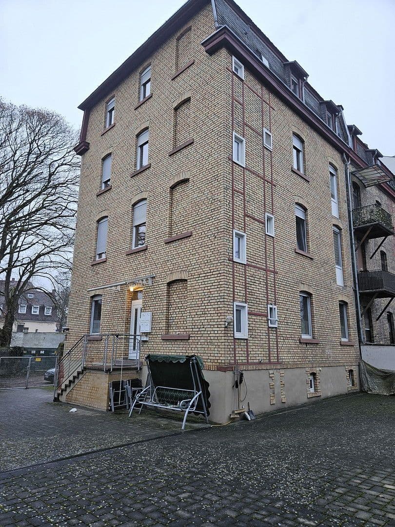Predaj domu 256 m², pozemek 380 m², Mainz, Porýnie-Falcko Predaj domu 256 m², pozemek 380 m², Mainz, Porýnie-Falcko