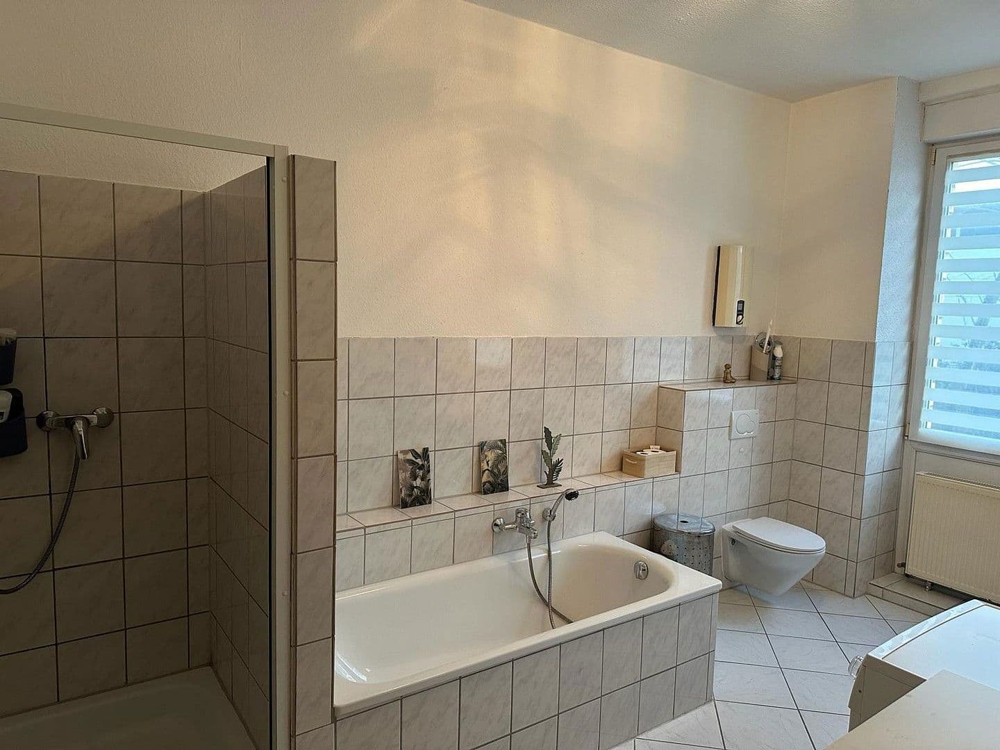 Predaj domu 256 m², pozemek 380 m², Mainz, Porýnie-Falcko Predaj domu 256 m², pozemek 380 m², Mainz, Porýnie-Falcko
