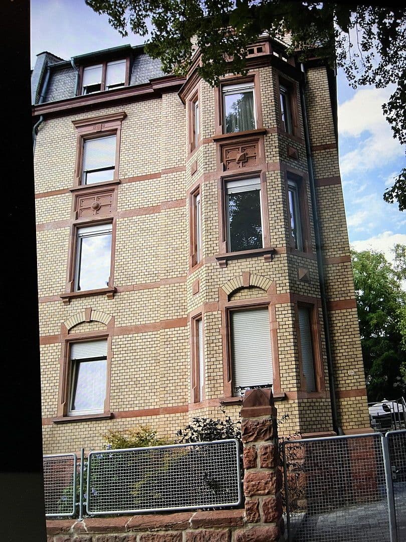 Predaj domu 256 m², pozemek 380 m², Mainz, Porýnie-Falcko Predaj domu 256 m², pozemek 380 m², Mainz, Porýnie-Falcko