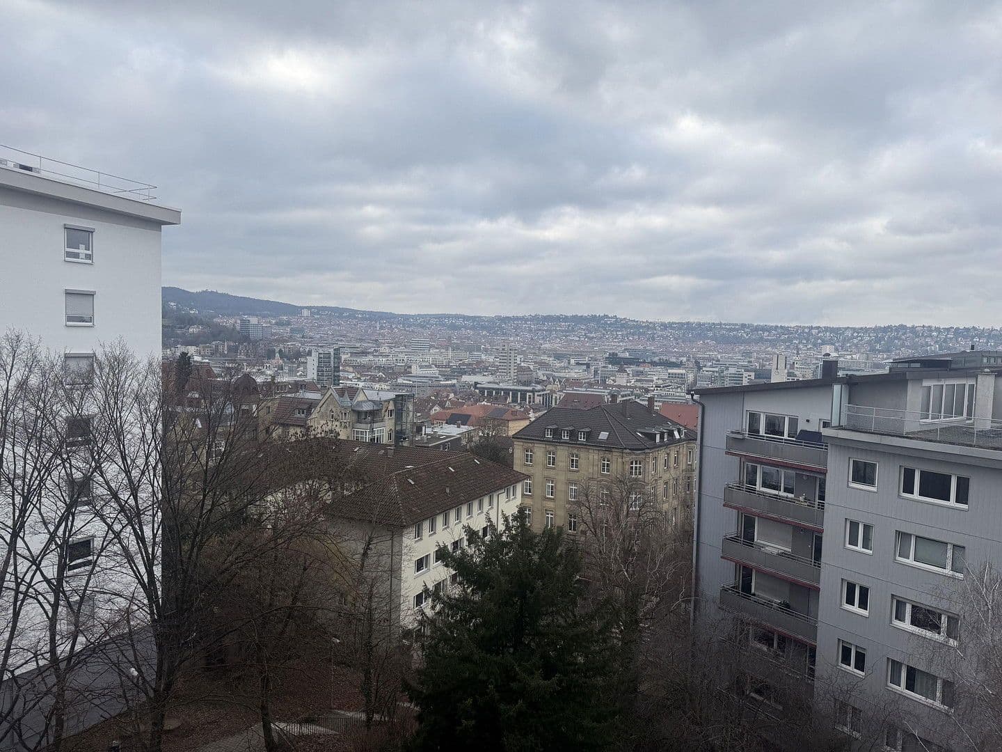 Prenájom bytu 3-izbový 76 m², Stitzenburgstraße 1, Stuttgart, Bádensko-Wurttembersko Prenájom bytu 3-izbový 76 m², Stitzenburgstraße 1, Stuttgart, Bádensko-Wurttembersko