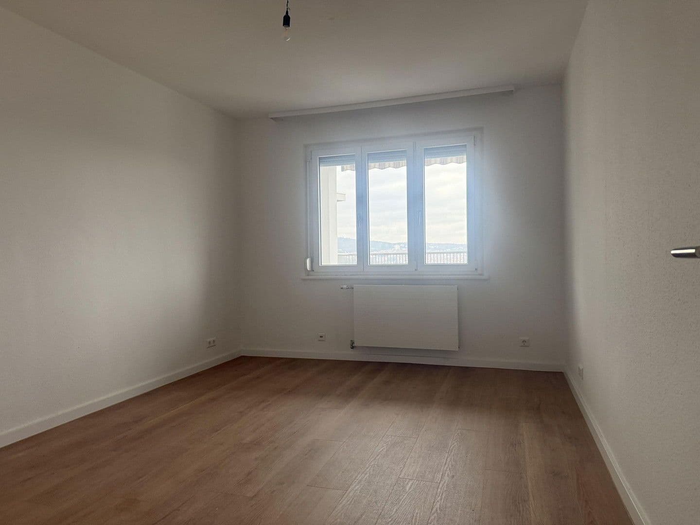 Prenájom bytu 3-izbový 76 m², Stitzenburgstraße 1, Stuttgart, Bádensko-Wurttembersko Prenájom bytu 3-izbový 76 m², Stitzenburgstraße 1, Stuttgart, Bádensko-Wurttembersko