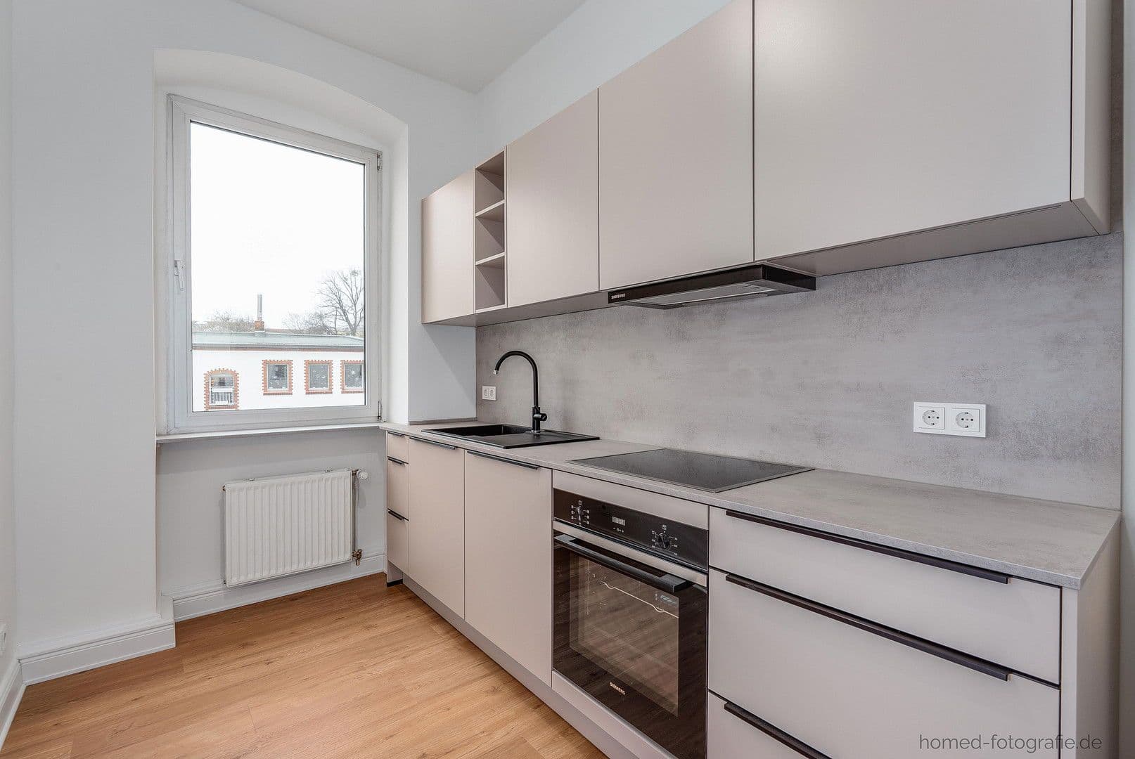 Prenájom bytu 1-izbový 87 m², Schönwalder Str. 73, Berlin, Berlín Prenájom bytu 1-izbový 87 m², Schönwalder Str. 73, Berlin, Berlín