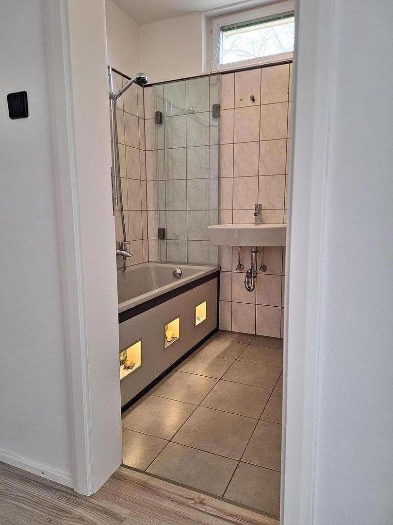 Predaj bytu 3-izbový 65 m², Thurgaustr. 8, München, Bavorsko Predaj bytu 3-izbový 65 m², Thurgaustr. 8, München, Bavorsko