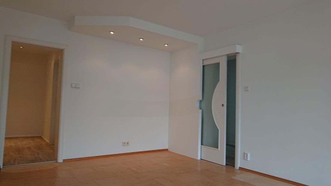 Predaj bytu 3-izbový 65 m², Thurgaustr. 8, München, Bavorsko Predaj bytu 3-izbový 65 m², Thurgaustr. 8, München, Bavorsko