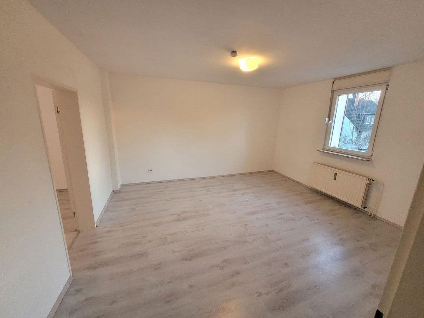 Prenájom bytu 3-izbový 88 m², Bochum, Severné Porýnie - Westfálsko Prenájom bytu 3-izbový 88 m², Bochum, Severné Porýnie - Westfálsko