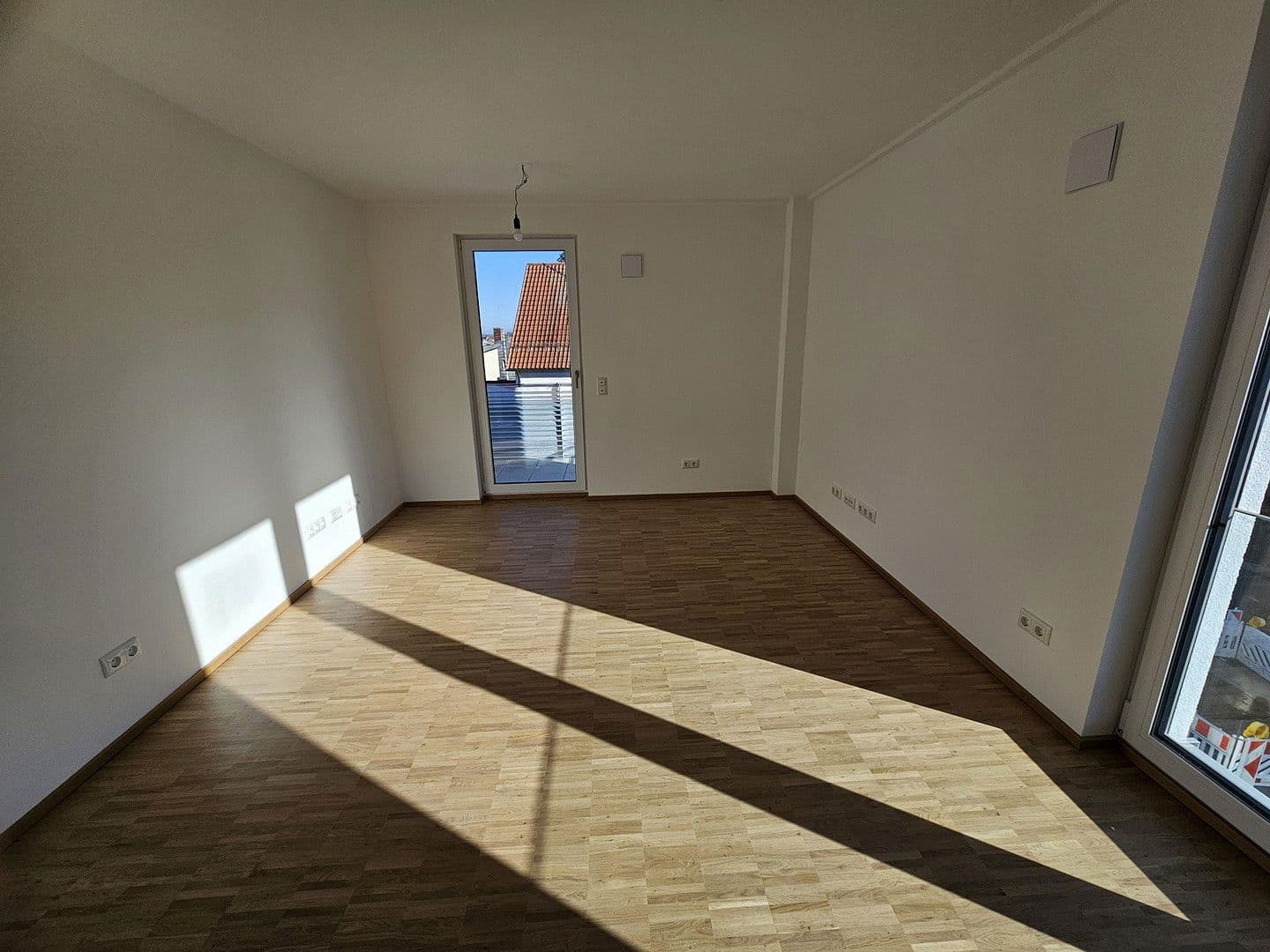 Prenájom bytu 2-izbový 56 m², Herzog-Ludwig-Str. 32, Markt Schwaben, Bavorsko Prenájom bytu 2-izbový 56 m², Herzog-Ludwig-Str. 32, Markt Schwaben, Bavorsko
