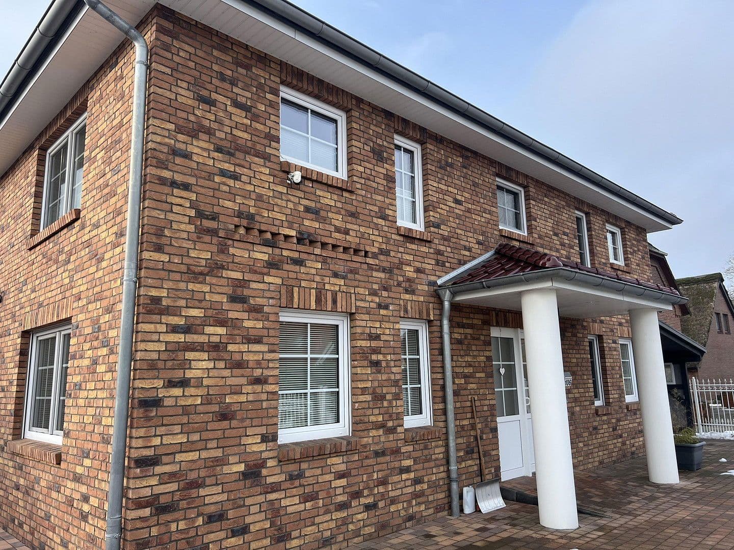 Predaj domu 190 m², pozemek 670 m², Stelle, Dolné Sasko Predaj domu 190 m², pozemek 670 m², Stelle, Dolné Sasko