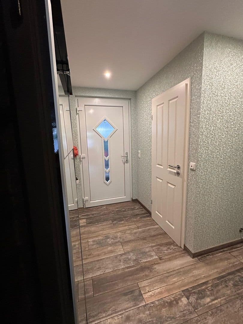 Predaj domu 130 m², pozemek 149 m², Glienicke/Nordbahn, Brandenbursko Predaj domu 130 m², pozemek 149 m², Glienicke/Nordbahn, Brandenbursko