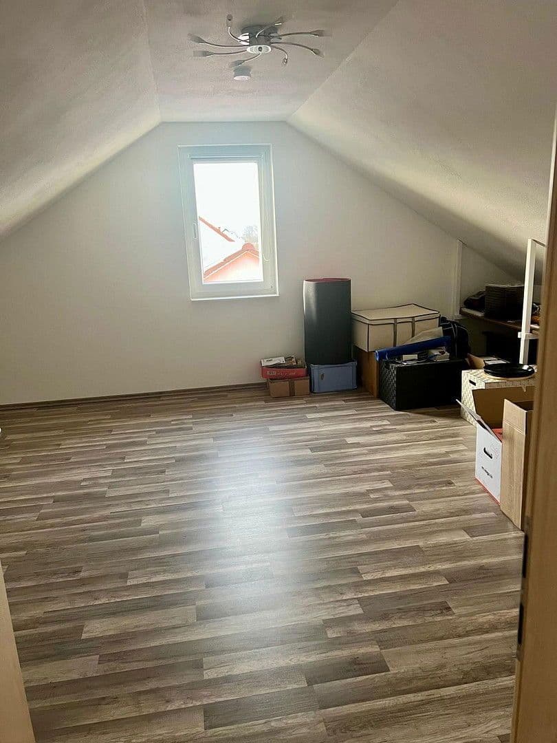 Predaj bytu 5-izbový 101 m², Germersheim, Porýnie-Falcko Predaj bytu 5-izbový 101 m², Germersheim, Porýnie-Falcko