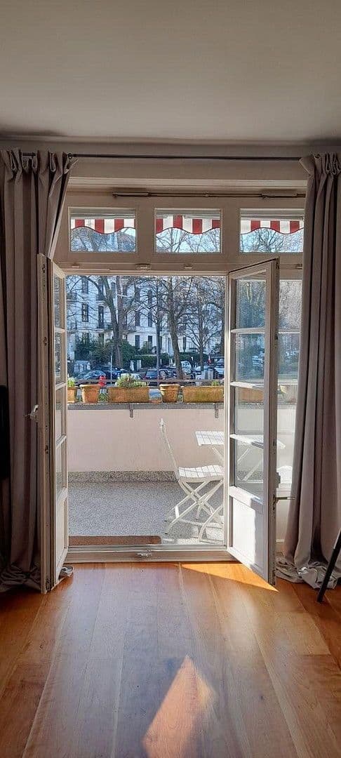 Prenájom bytu 2-izbový 75 m², Hamburg, Hamburg Prenájom bytu 2-izbový 75 m², Hamburg, Hamburg