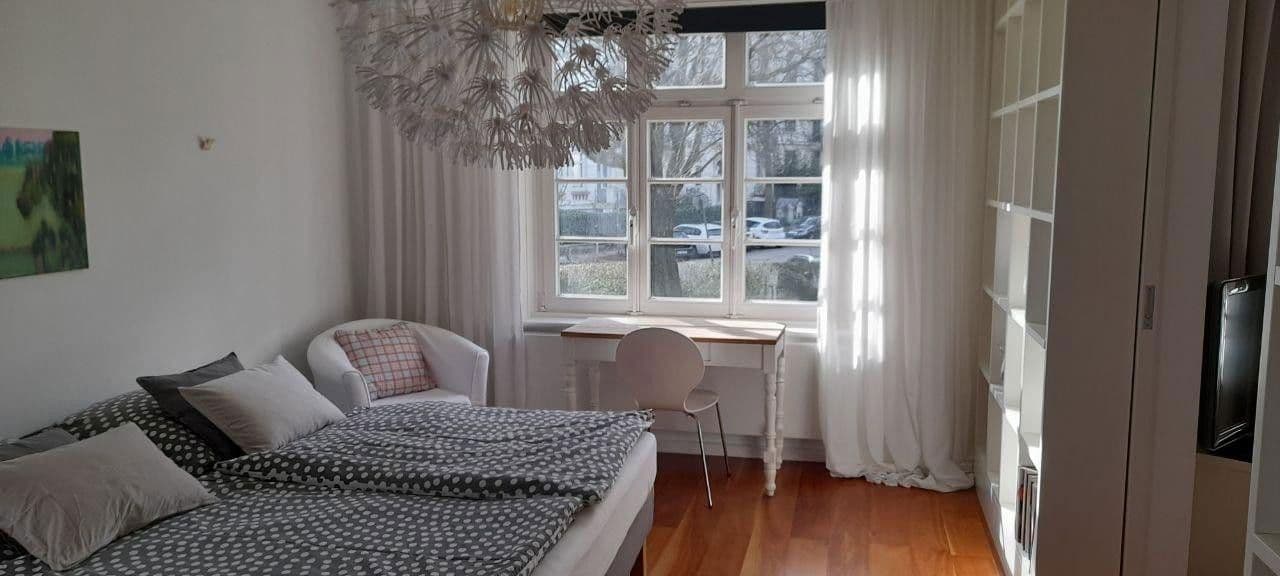 Prenájom bytu 2-izbový 75 m², Hamburg, Hamburg Prenájom bytu 2-izbový 75 m², Hamburg, Hamburg