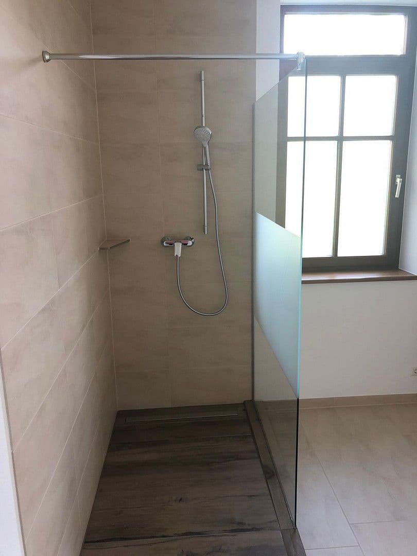 Prenájom bytu 3-izbový 82 m², Bühlertal, Bádensko-Wurttembersko Prenájom bytu 3-izbový 82 m², Bühlertal, Bádensko-Wurttembersko