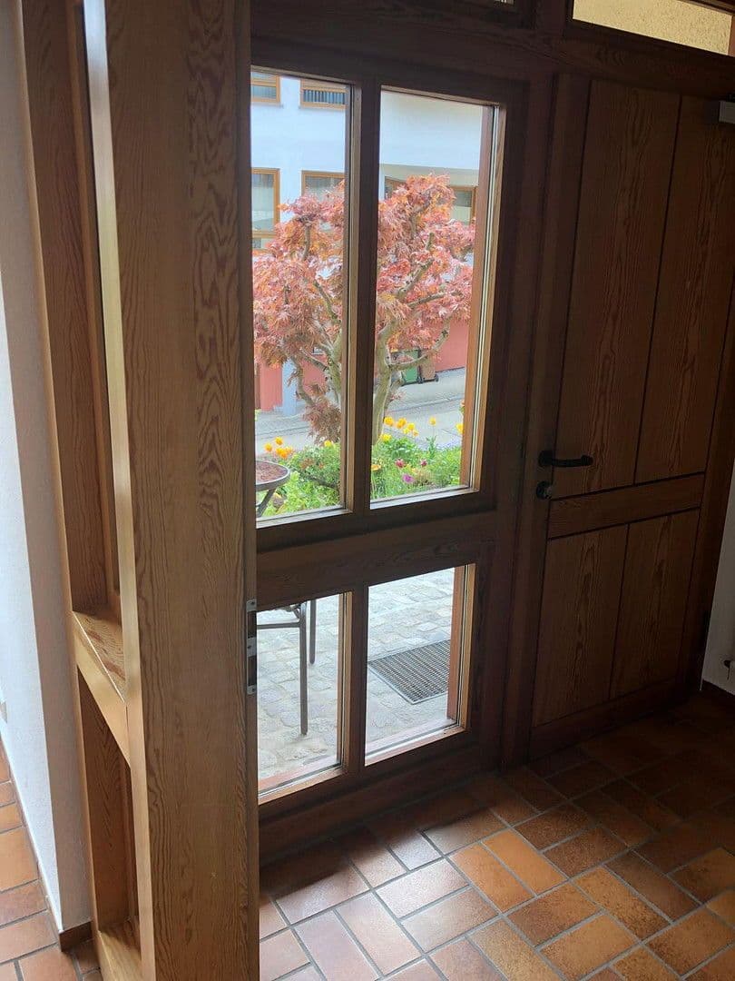 Prenájom bytu 3-izbový 82 m², Bühlertal, Bádensko-Wurttembersko Prenájom bytu 3-izbový 82 m², Bühlertal, Bádensko-Wurttembersko