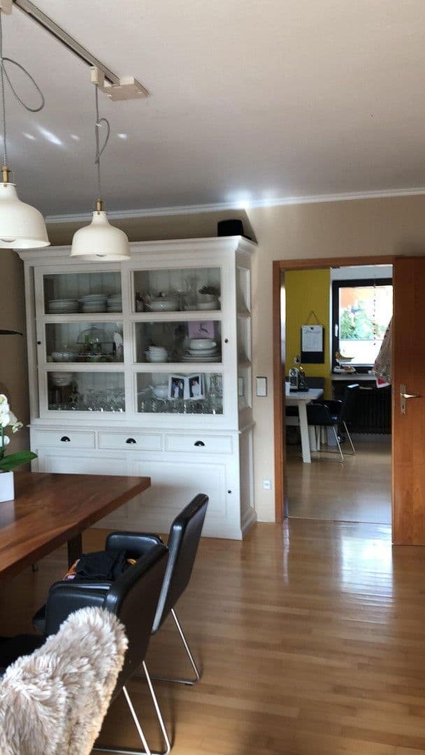 Predaj domu 154 m², pozemek 494 m², Mehlbaumstr.187, Albstadt, Bádensko-Wurttembersko Predaj domu 154 m², pozemek 494 m², Mehlbaumstr.187, Albstadt, Bádensko-Wurttembersko