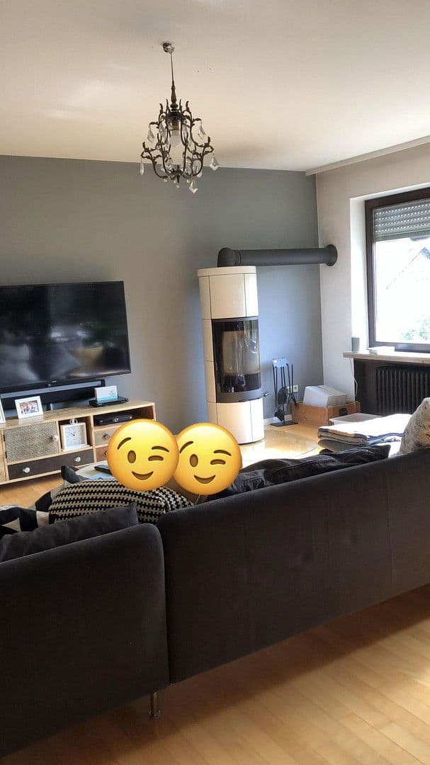 Predaj domu 154 m², pozemek 494 m², Mehlbaumstr.187, Albstadt, Bádensko-Wurttembersko Predaj domu 154 m², pozemek 494 m², Mehlbaumstr.187, Albstadt, Bádensko-Wurttembersko