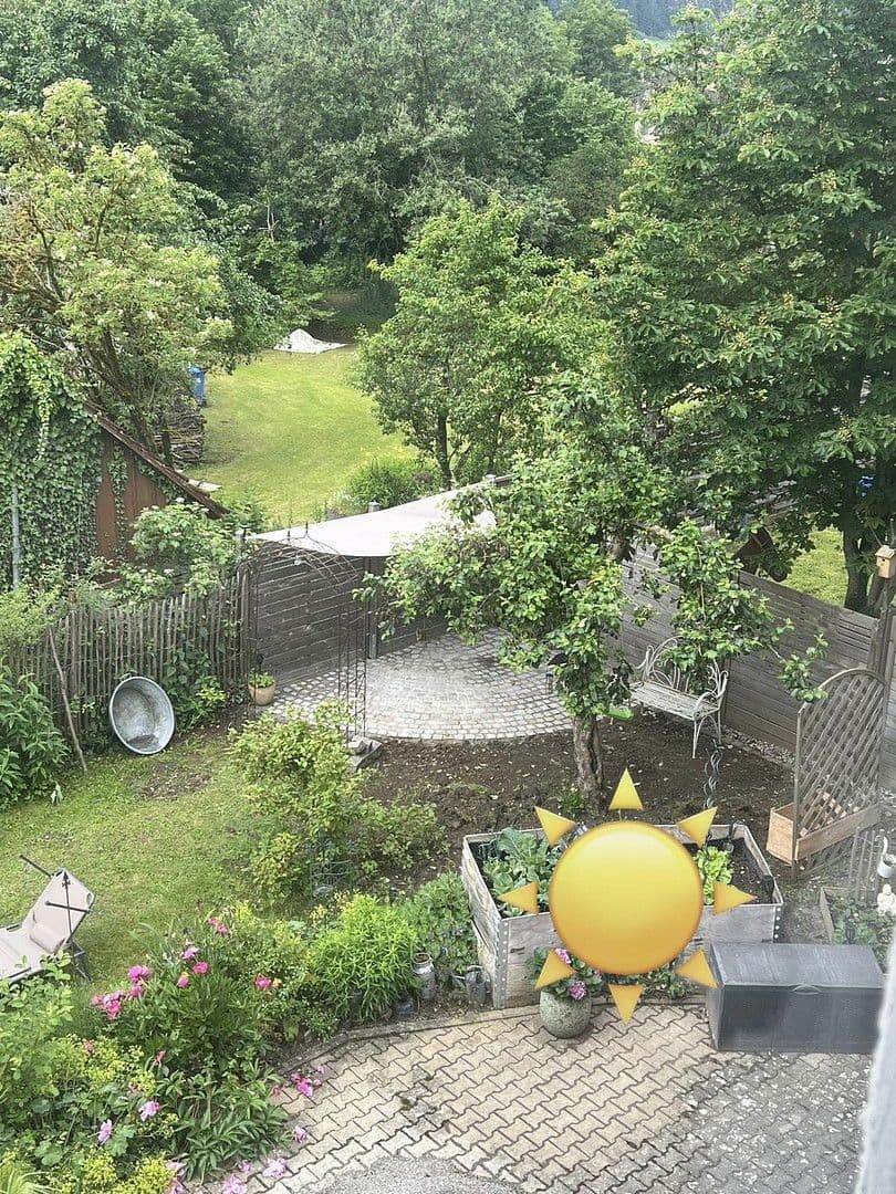 Predaj domu 154 m², pozemek 494 m², Mehlbaumstr.187, Albstadt, Bádensko-Wurttembersko Predaj domu 154 m², pozemek 494 m², Mehlbaumstr.187, Albstadt, Bádensko-Wurttembersko