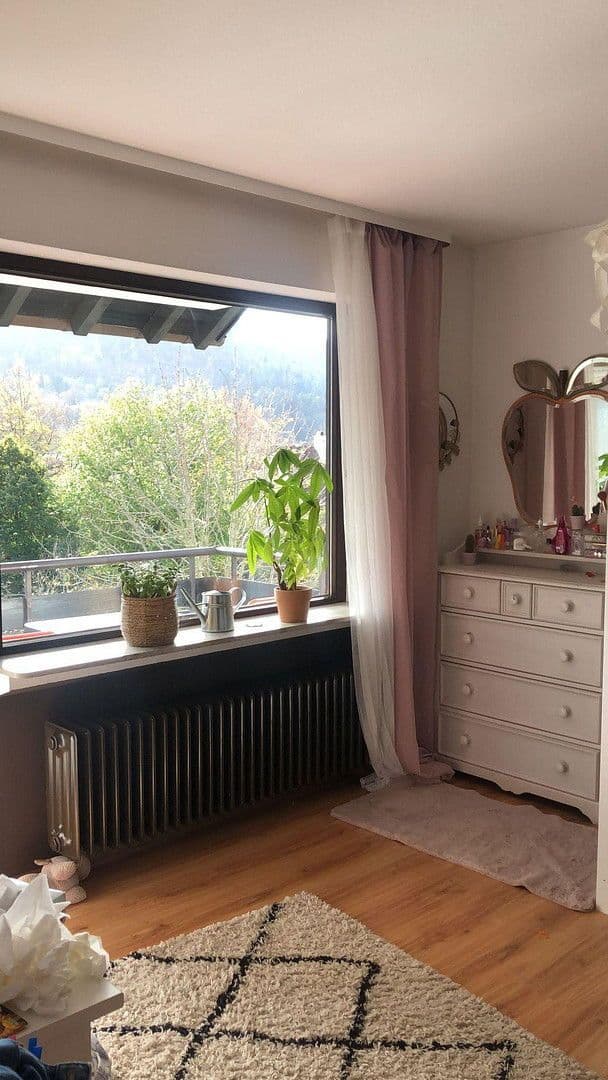 Predaj domu 154 m², pozemek 494 m², Mehlbaumstr.187, Albstadt, Bádensko-Wurttembersko Predaj domu 154 m², pozemek 494 m², Mehlbaumstr.187, Albstadt, Bádensko-Wurttembersko