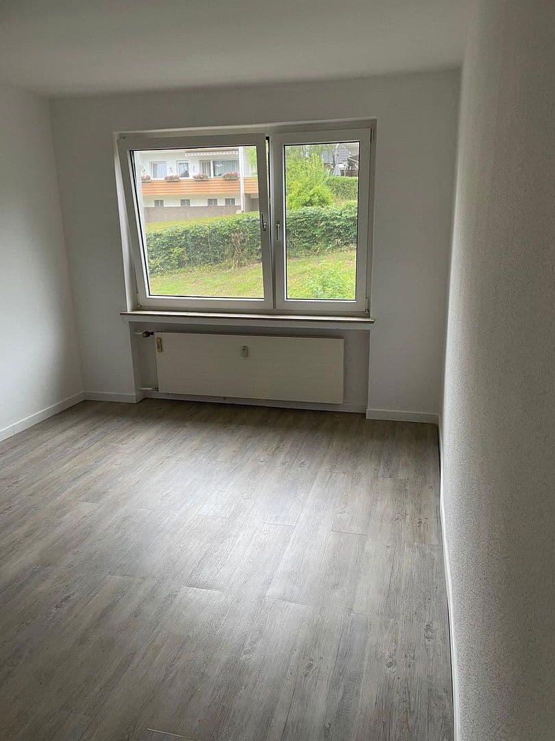 Predaj bytu 3-izbový 83 m², Bad Pyrmont, Dolné Sasko Predaj bytu 3-izbový 83 m², Bad Pyrmont, Dolné Sasko