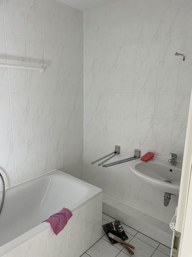 Prenájom bytu 3-izbový 84 m², Wendenstraße 26, Braunschweig, Dolné Sasko Prenájom bytu 3-izbový 84 m², Wendenstraße 26, Braunschweig, Dolné Sasko