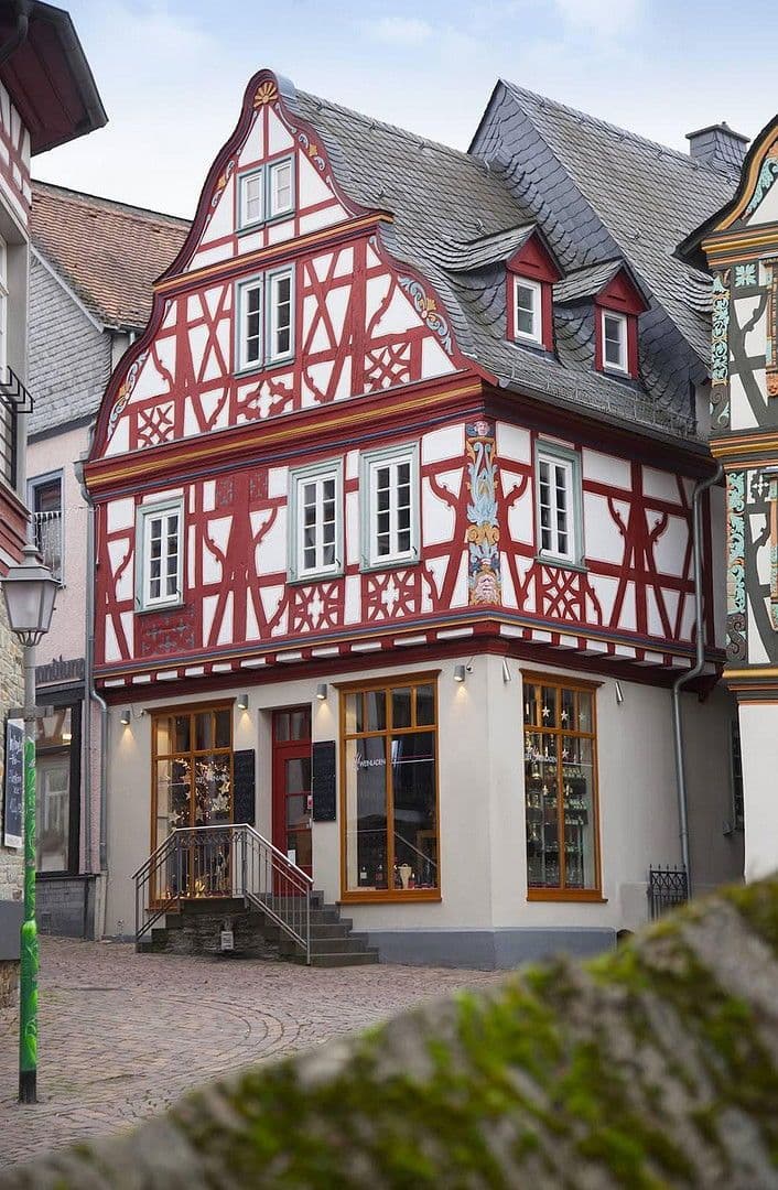 Predaj domu 272 m², pozemek 160 m², Obergasse 1, Idstein, Hesensko Predaj domu 272 m², pozemek 160 m², Obergasse 1, Idstein, Hesensko