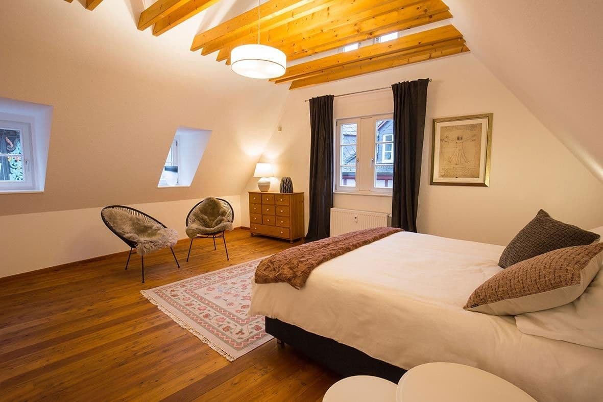 Predaj domu 272 m², pozemek 160 m², Obergasse 1, Idstein, Hesensko Predaj domu 272 m², pozemek 160 m², Obergasse 1, Idstein, Hesensko