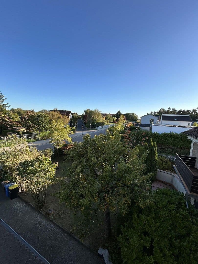 Predaj domu 118 m², pozemek 942 m², Ansbacher Straße 42A, Markt Erlbach, Bavorsko Predaj domu 118 m², pozemek 942 m², Ansbacher Straße 42A, Markt Erlbach, Bavorsko