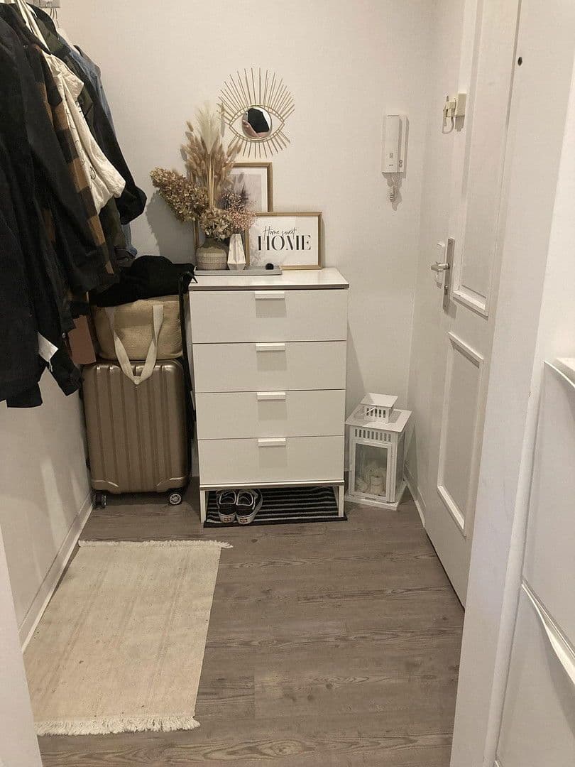 Prenájom bytu 1-izbový 34 m², Kieler Str.45, Leipzig, Sasko Prenájom bytu 1-izbový 34 m², Kieler Str.45, Leipzig, Sasko