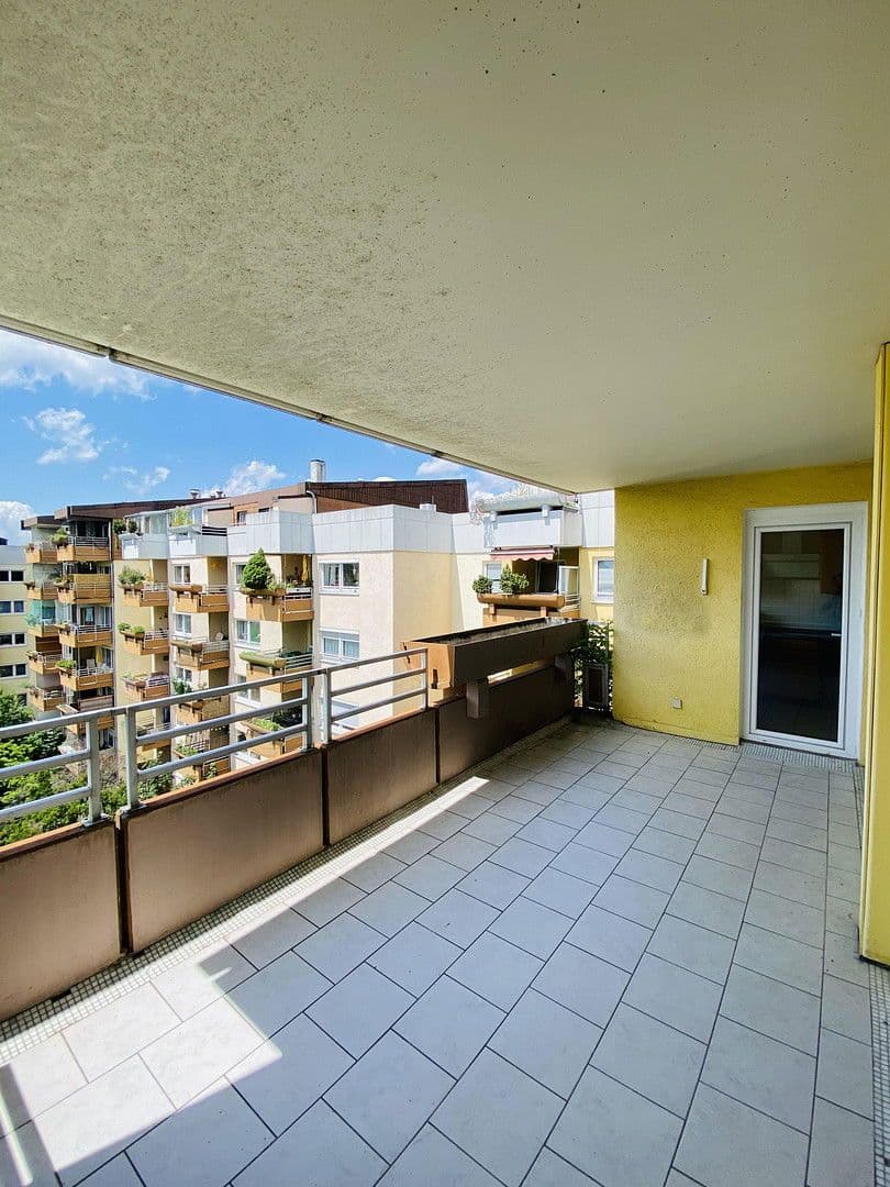 Prenájom bytu 110 m², Lilienthalstr, Augsburg, Bavorsko Prenájom bytu 110 m², Lilienthalstr, Augsburg, Bavorsko