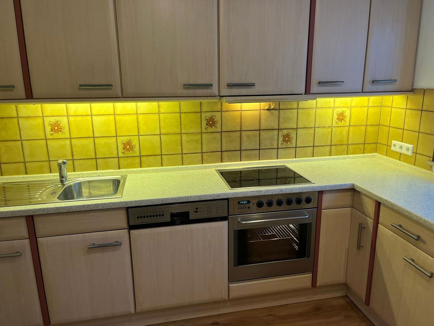 Prenájom bytu 4-izbový 92 m², Wurmlingen, Bádensko-Wurttembersko Prenájom bytu 4-izbový 92 m², Wurmlingen, Bádensko-Wurttembersko