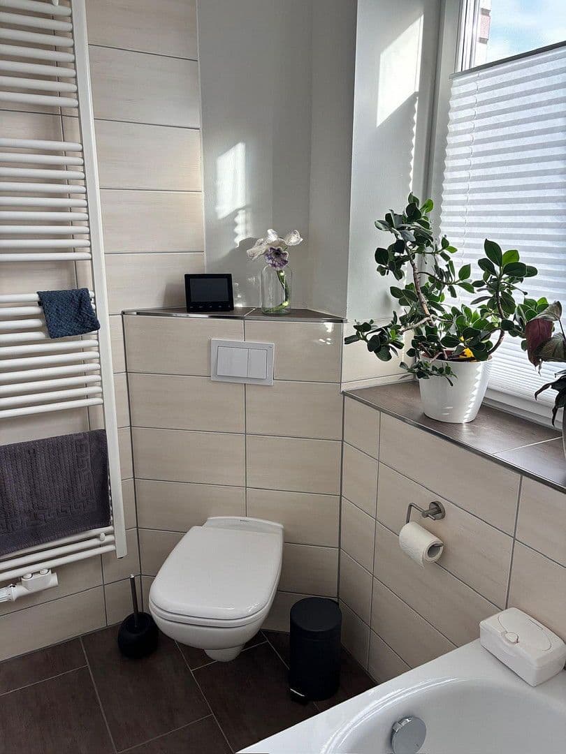 Prenájom bytu 3-izbový 82 m², Lüneburger Straße 89, Winsen (Luhe), Dolné Sasko Prenájom bytu 3-izbový 82 m², Lüneburger Straße 89, Winsen (Luhe), Dolné Sasko