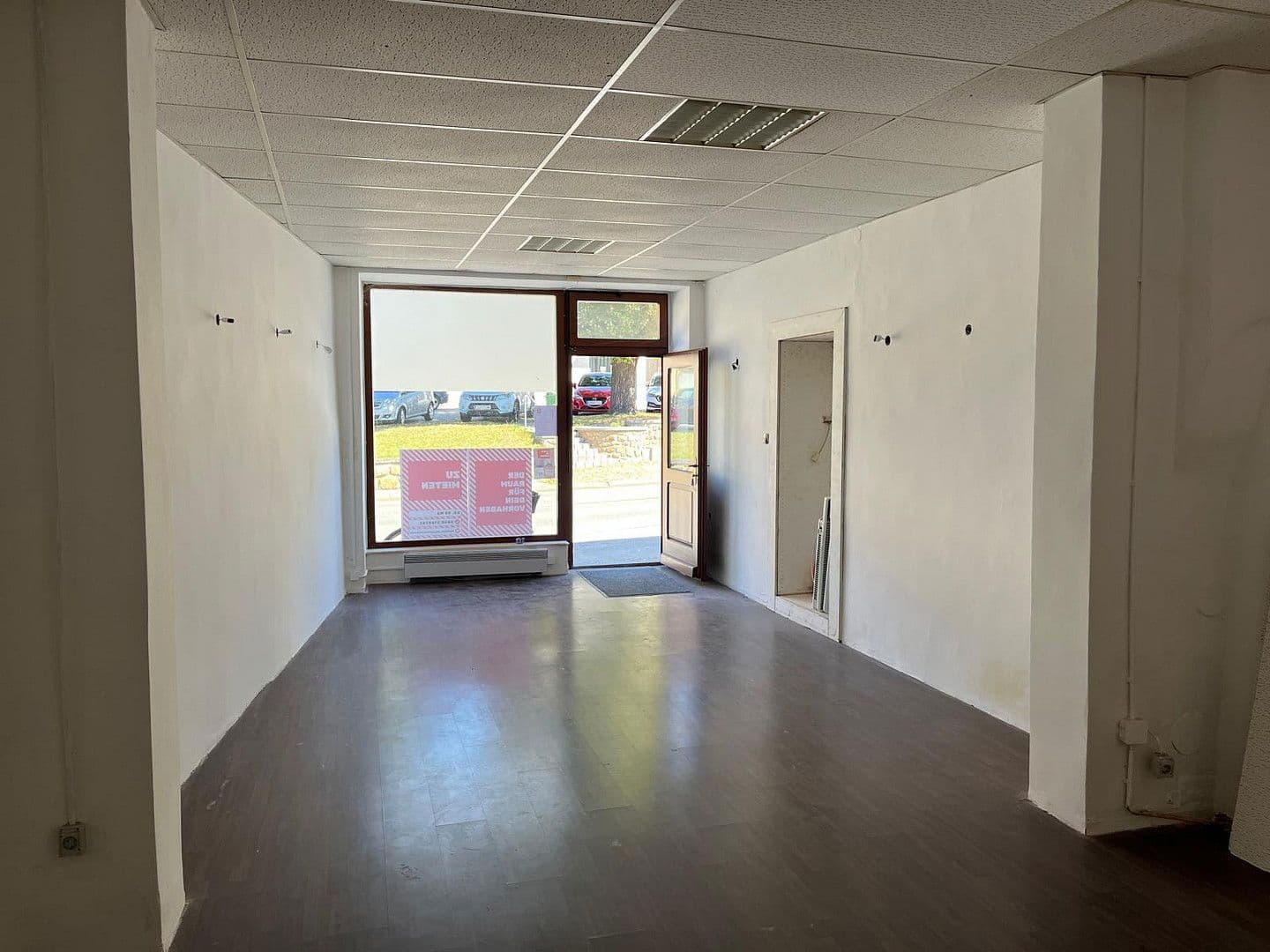 Prenájom kancelárie 50 m², Hauptplatz 20, Großweikersdorf, Dolné Rakúsko Prenájom kancelárie 50 m², Hauptplatz 20, Großweikersdorf, Dolné Rakúsko