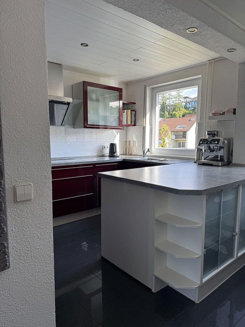 Predaj bytu 4-izbový 100 m², Leonberg, Bádensko-Wurttembersko Predaj bytu 4-izbový 100 m², Leonberg, Bádensko-Wurttembersko