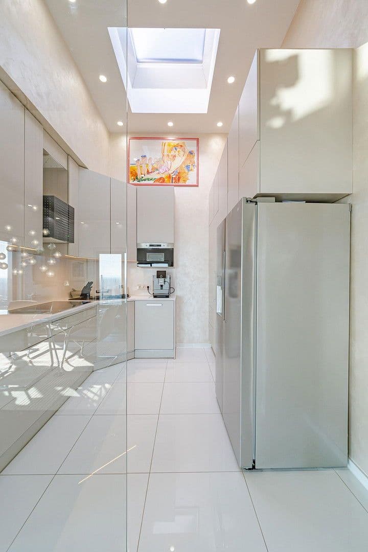 Predaj bytu 5-izbový 287 m², München, Bavorsko Predaj bytu 5-izbový 287 m², München, Bavorsko