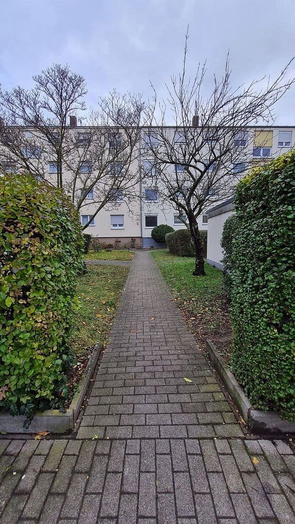 Predaj bytu 4-izbový 91 m², Landau, Porýnie-Falcko Predaj bytu 4-izbový 91 m², Landau, Porýnie-Falcko