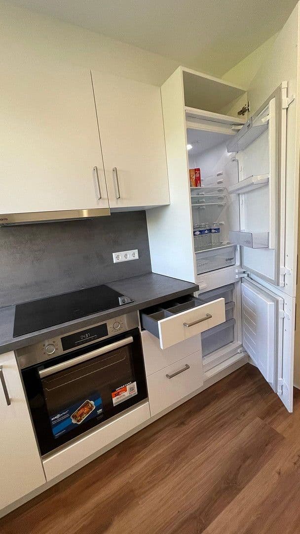 Prenájom bytu 3-izbový 75 m², Remseck am Neckar, Bádensko-Wurttembersko Prenájom bytu 3-izbový 75 m², Remseck am Neckar, Bádensko-Wurttembersko