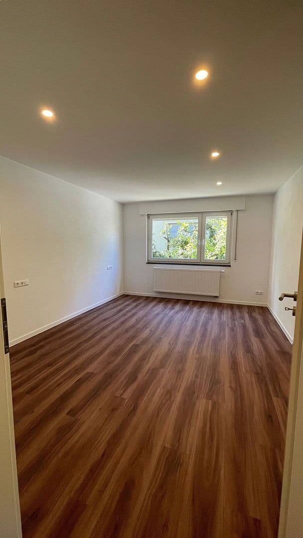 Prenájom bytu 3-izbový 75 m², Remseck am Neckar, Bádensko-Wurttembersko Prenájom bytu 3-izbový 75 m², Remseck am Neckar, Bádensko-Wurttembersko