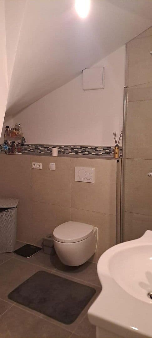 Prenájom bytu 1-izbový 40 m², Nieuwpoorter Str. 80, Rodgau, Hesensko Prenájom bytu 1-izbový 40 m², Nieuwpoorter Str. 80, Rodgau, Hesensko