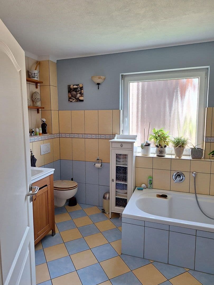 Predaj domu 139 m², pozemek 223 m², Frankfurt, Hesensko Predaj domu 139 m², pozemek 223 m², Frankfurt, Hesensko