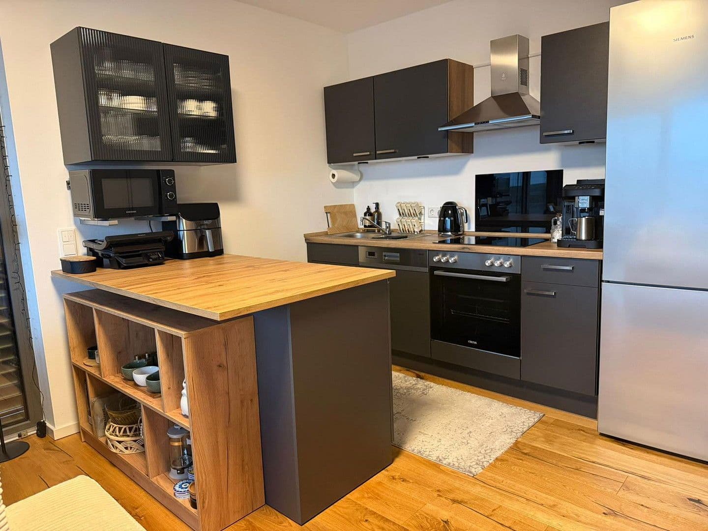 Prenájom bytu 2-izbový 62 m², Butzbach, Hesensko Prenájom bytu 2-izbový 62 m², Butzbach, Hesensko