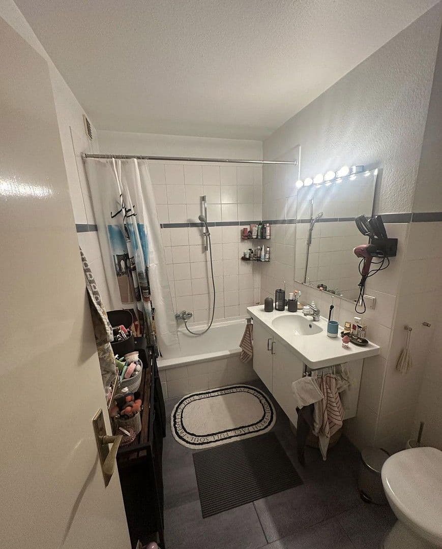 Prenájom bytu 2-izbový 58 m², Hamburg, Hamburg Prenájom bytu 2-izbový 58 m², Hamburg, Hamburg