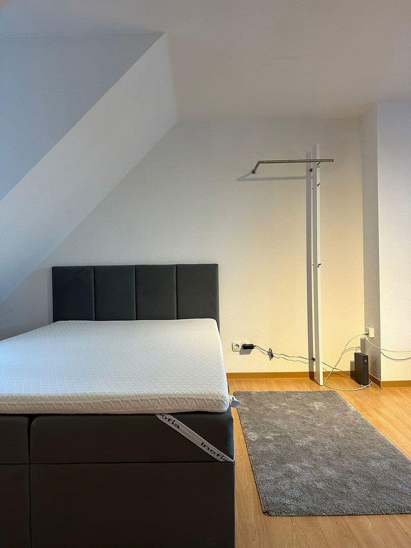 Prenájom bytu 1-izbový 48 m², Weinstraße Nord 44, Bad Dürkheim, Porýnie-Falcko Prenájom bytu 1-izbový 48 m², Weinstraße Nord 44, Bad Dürkheim, Porýnie-Falcko