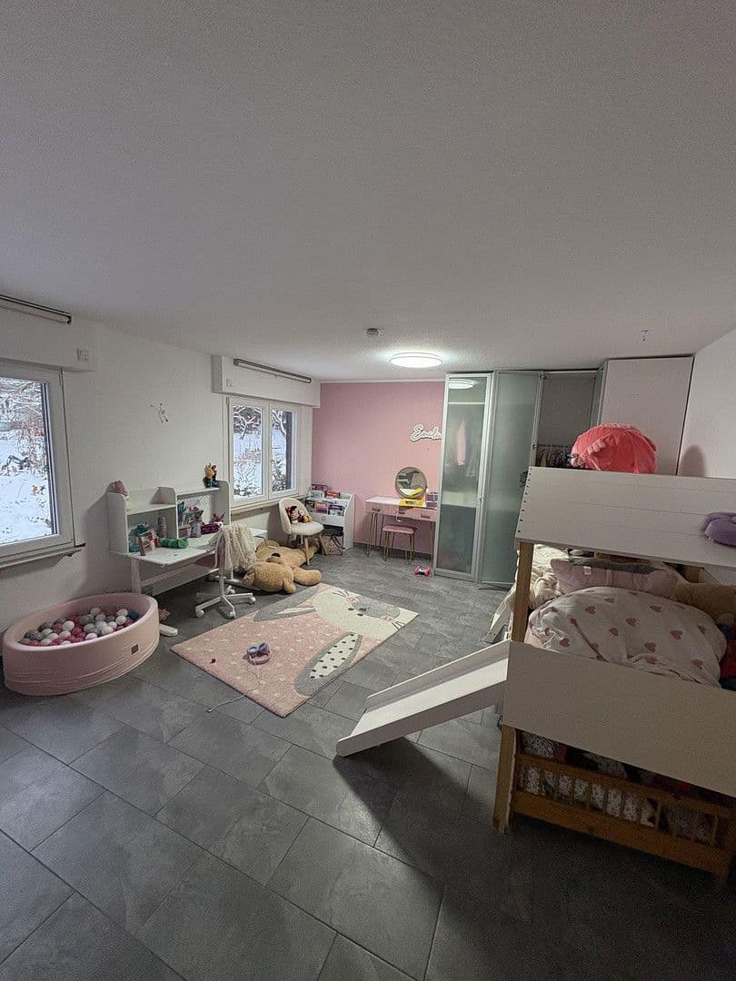 Prenájom domu 293 m², pozemek 612 m², Leichlingen, Severné Porýnie - Westfálsko Prenájom domu 293 m², pozemek 612 m², Leichlingen, Severné Porýnie - Westfálsko