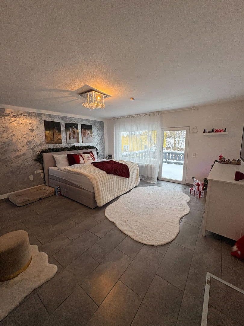 Prenájom domu 293 m², pozemek 612 m², Leichlingen, Severné Porýnie - Westfálsko Prenájom domu 293 m², pozemek 612 m², Leichlingen, Severné Porýnie - Westfálsko