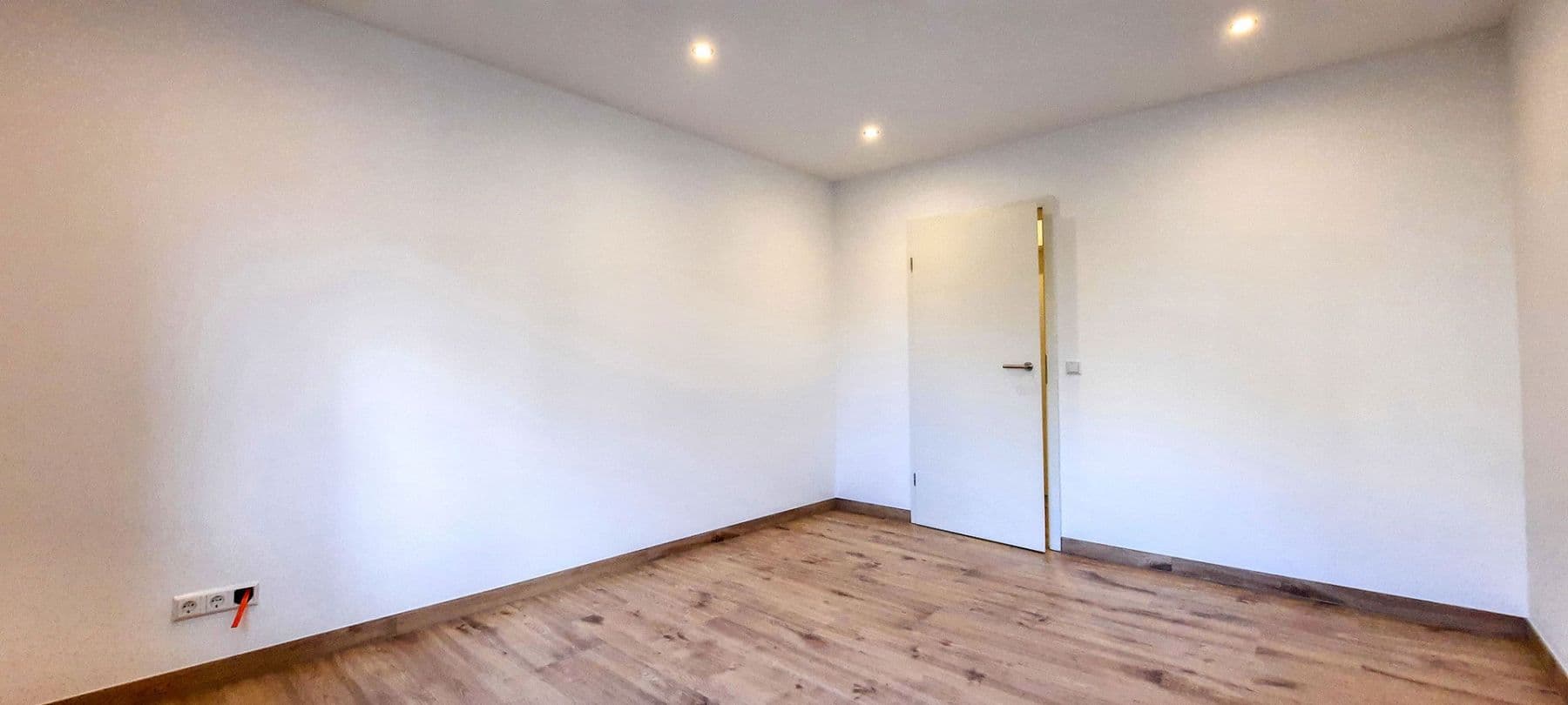 Prenájom bytu 2-izbový 63 m², Augsburg, Bavorsko Prenájom bytu 2-izbový 63 m², Augsburg, Bavorsko