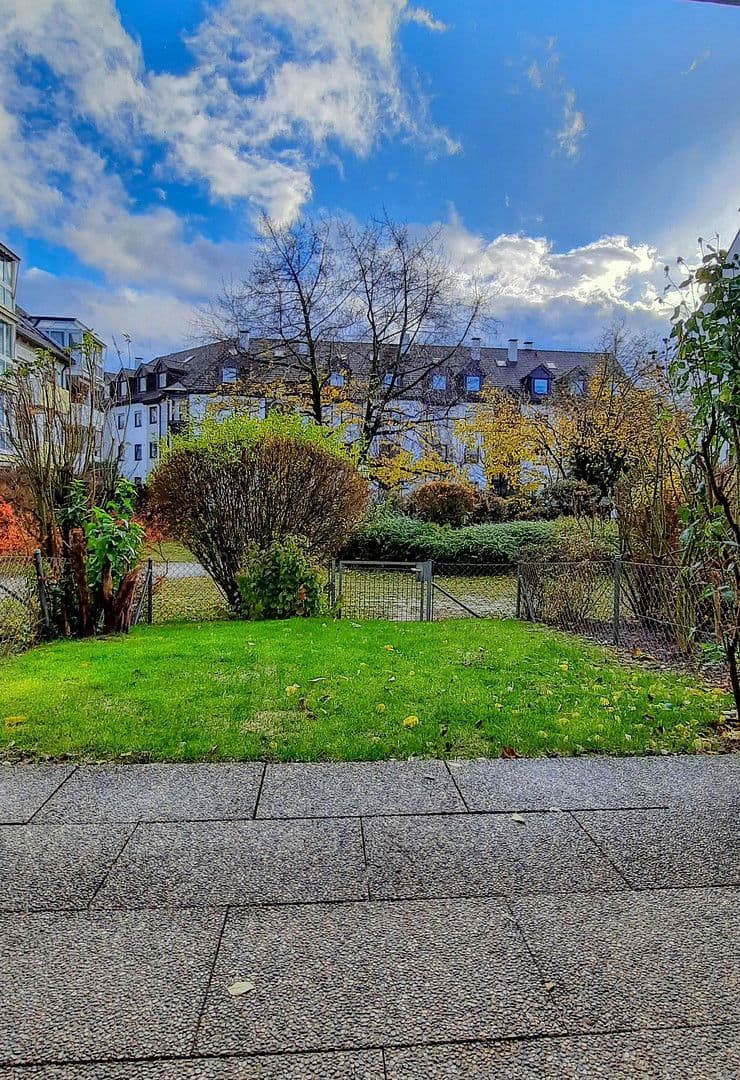 Prenájom bytu 2-izbový 63 m², Augsburg, Bavorsko Prenájom bytu 2-izbový 63 m², Augsburg, Bavorsko