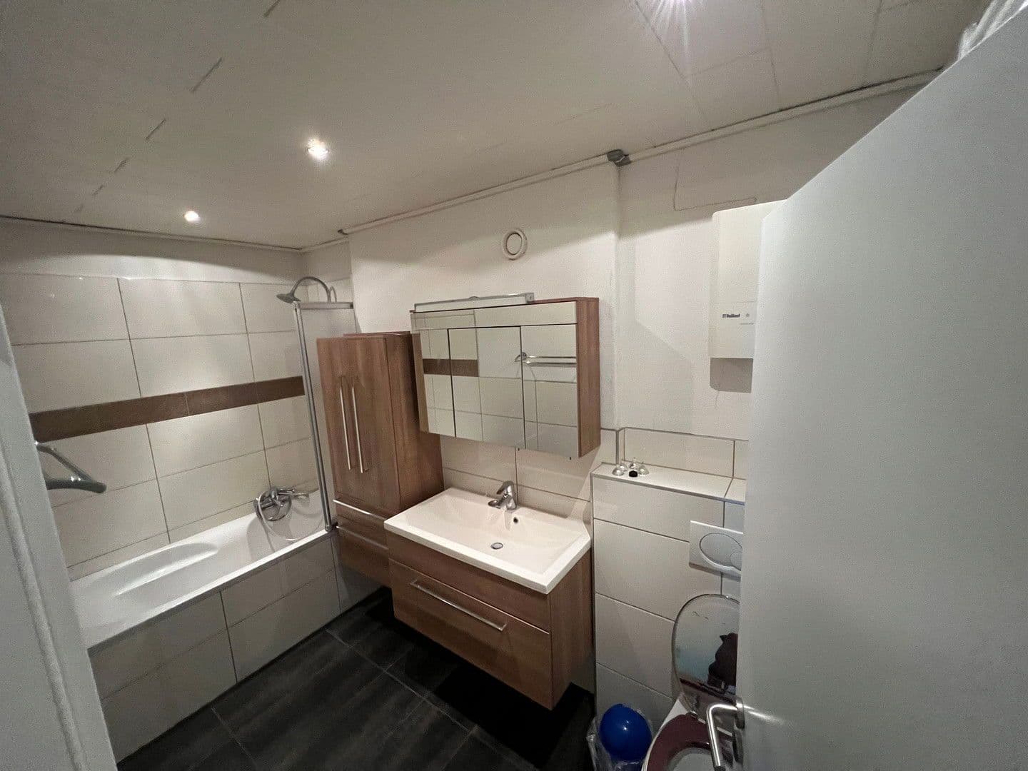 Prenájom bytu 4-izbový 135 m², Rodgau, Hesensko Prenájom bytu 4-izbový 135 m², Rodgau, Hesensko